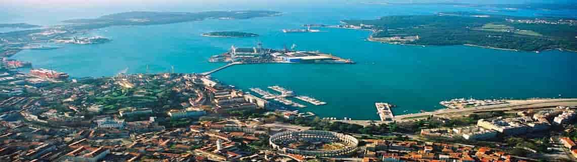 Pula Uçak Bileti
